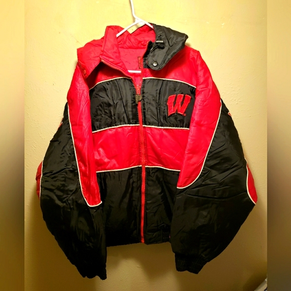 NCAA Wisconsin Badgers Stitched Pro Player Reversible Jacket Size 2XL XXL - Picture 3 of 4